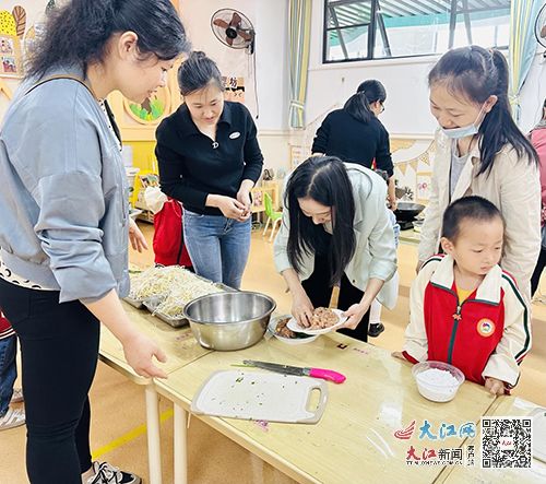 南康区东山中心幼儿园开展食品安全系列主题活动