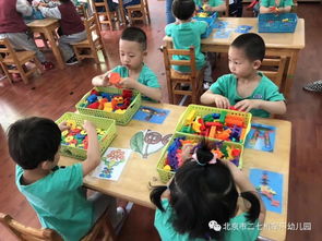 小小拼插 科学探索 二七机车厂幼儿园拼插 科学玩具操作比拼精彩呈现